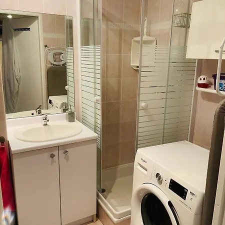 T1 Ideal 4 Pers Piscine & Garage Securise Et Calme Vallauris