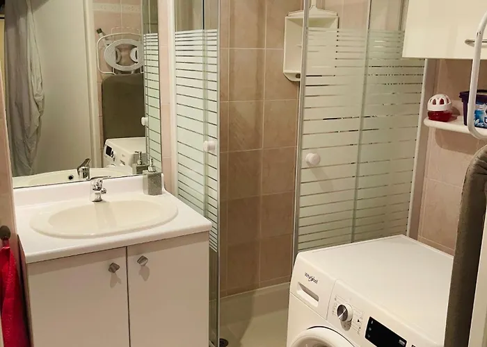 T1 Ideal 4 Pers Piscine & Garage Securise Et Calme Валлорис