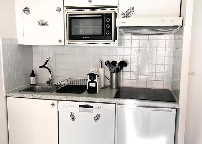 Апартаменты T1 Ideal 4 Pers Piscine & Garage Securise Et Calme Валлорис